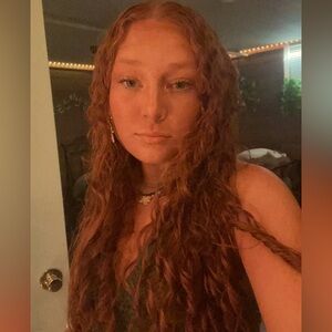 Meet your Posher, Kylee